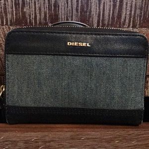 Diesel wallet